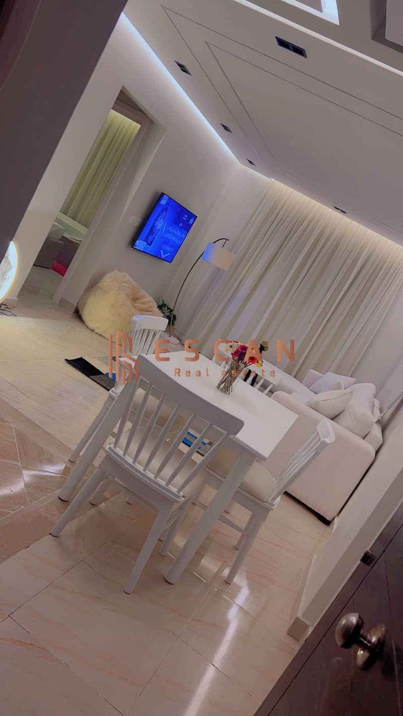 3 U193412 (10). jpeg