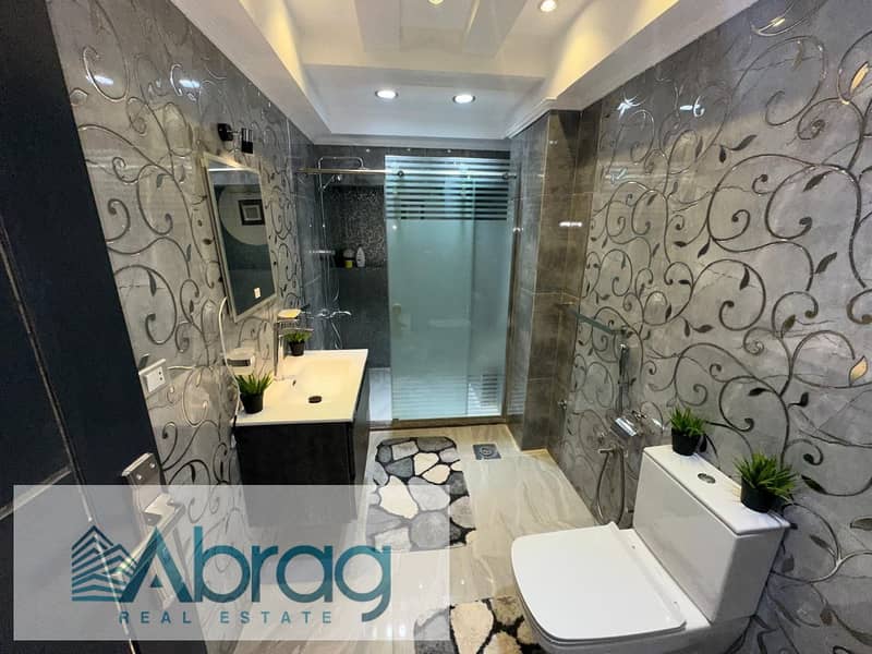 10 WhatsApp Image 2025-10-04 at 6.06. 46 PM. jpeg