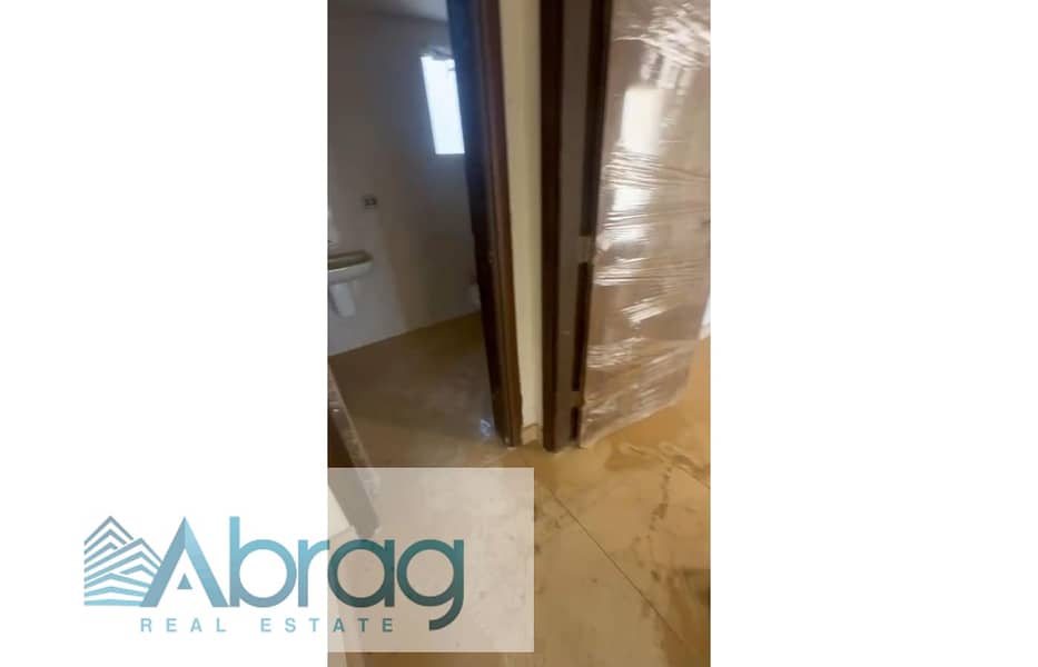 10 WhatsApp Image 2025-10-26 at 1.54. 05 PM (1). jpg