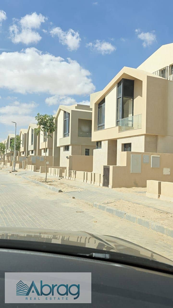 2 WhatsApp Image 2025-09-22 at 2.38. 14 PM (1). jpeg