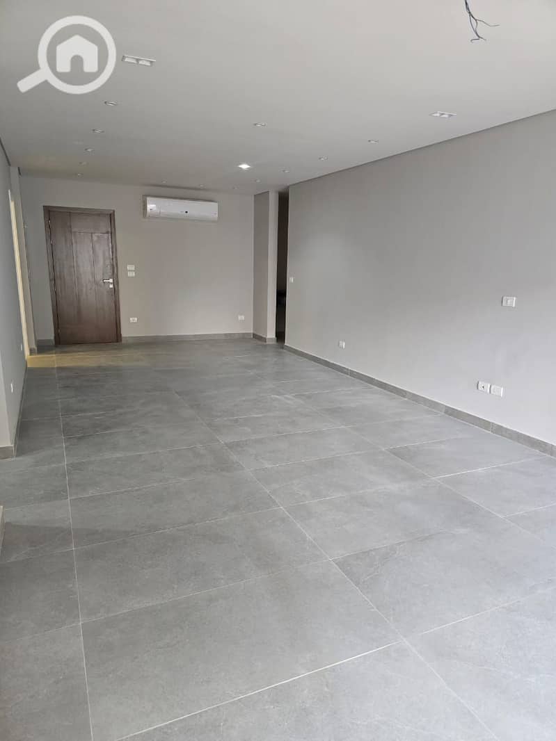 3 WhatsApp Image 2025-09-23 at 3.12. 18 PM. jpeg