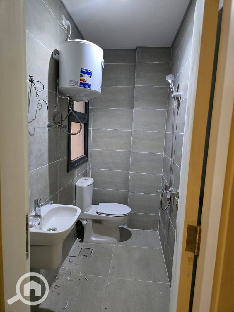 4 WhatsApp Image 2025-09-23 at 3.12. 19 PM (2). jpeg