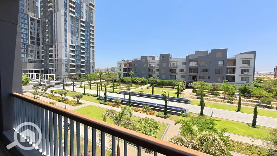 2 WhatsApp Image 2025-10-25 at 10.54. 13 AM. jpeg