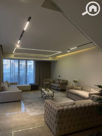 4 Bedroom Townhouse for Rent in 6th of October, Giza - WhatsApp Image 2025-10-26 at 1.20. 57 PM. jpeg