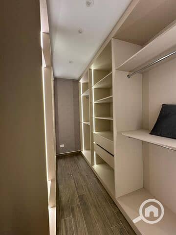 9 WhatsApp Image 2025-10-19 at 3.37. 02 PM (1). jpeg