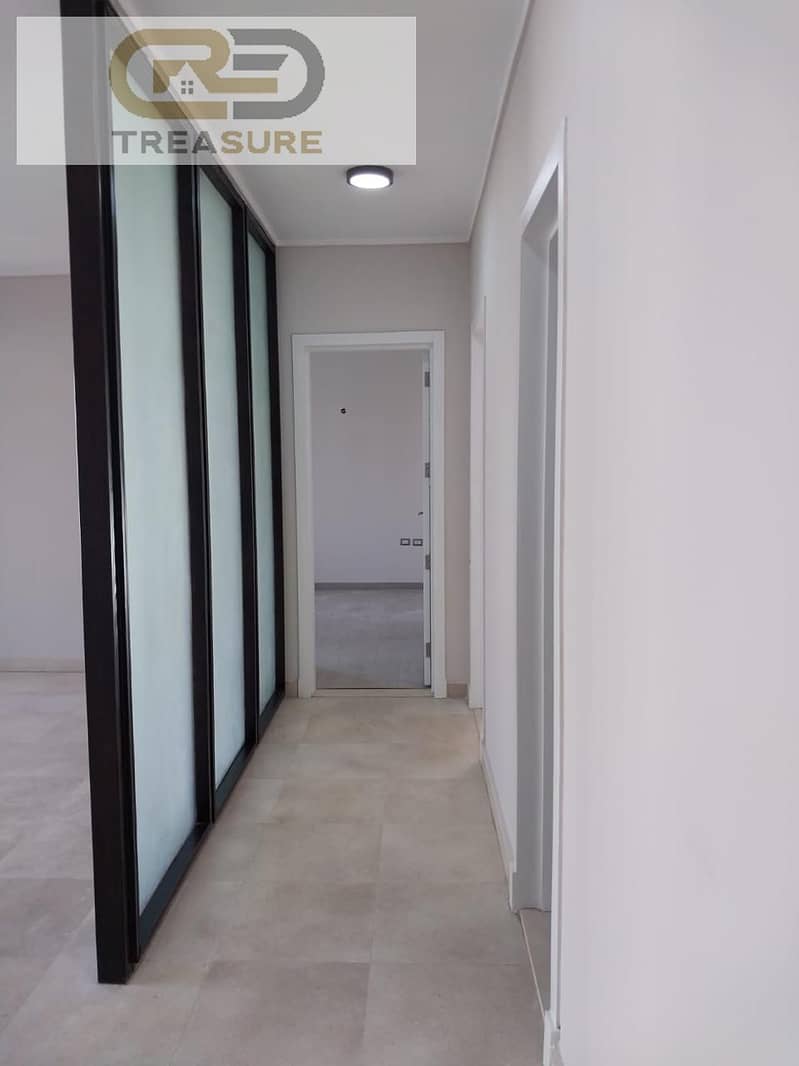 10 WhatsApp Image 2025-10-27 at 5.35. 22 PM. jpeg