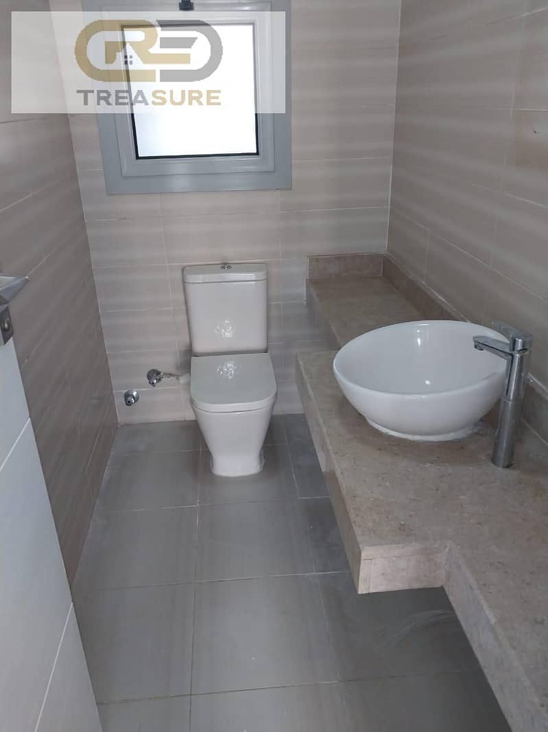 15 WhatsApp Image 2025-10-27 at 5.35. 08 PM. jpeg