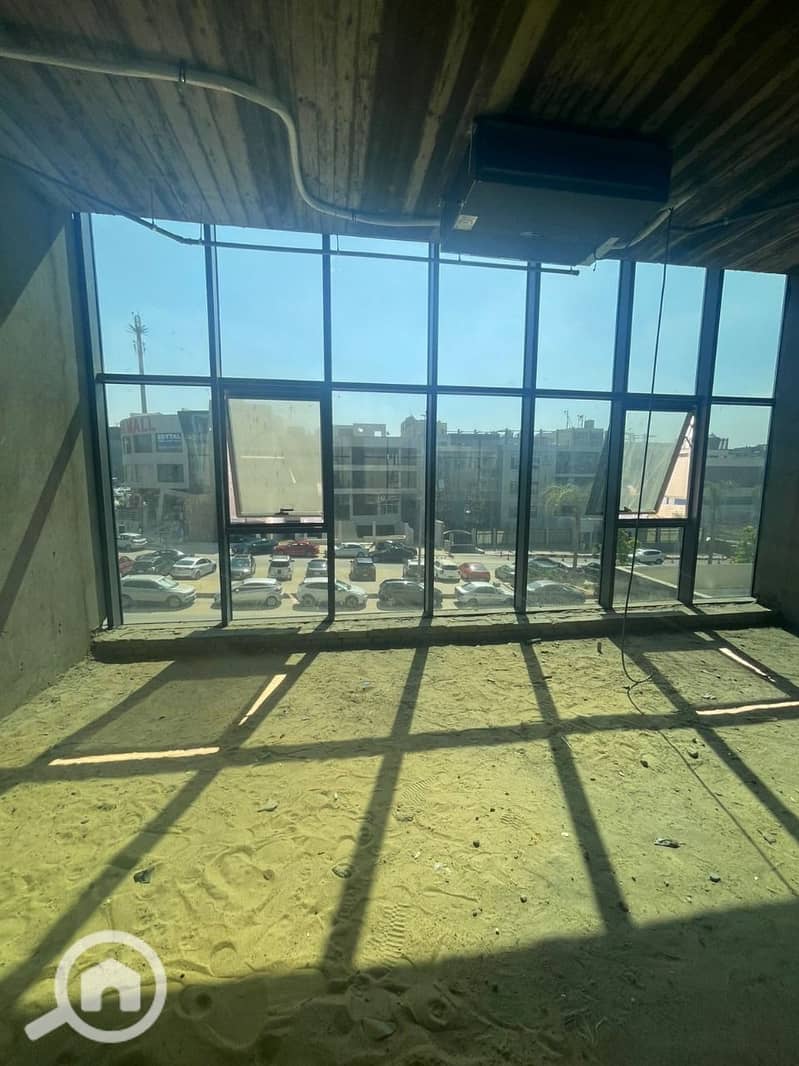 3 WhatsApp Image 2025-10-28 at 10.37. 16 AM (1). jpeg