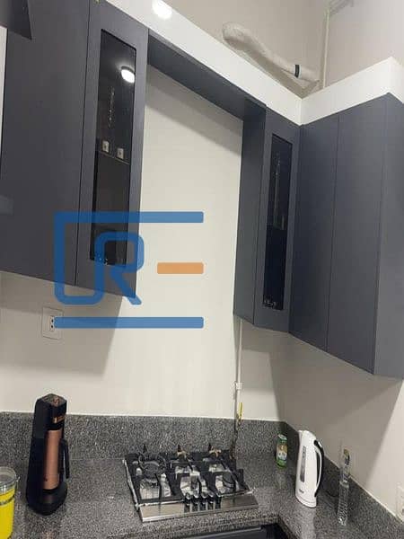 10 a5735fe2-0420-479e-a5fe-f21bf503b633. jpg