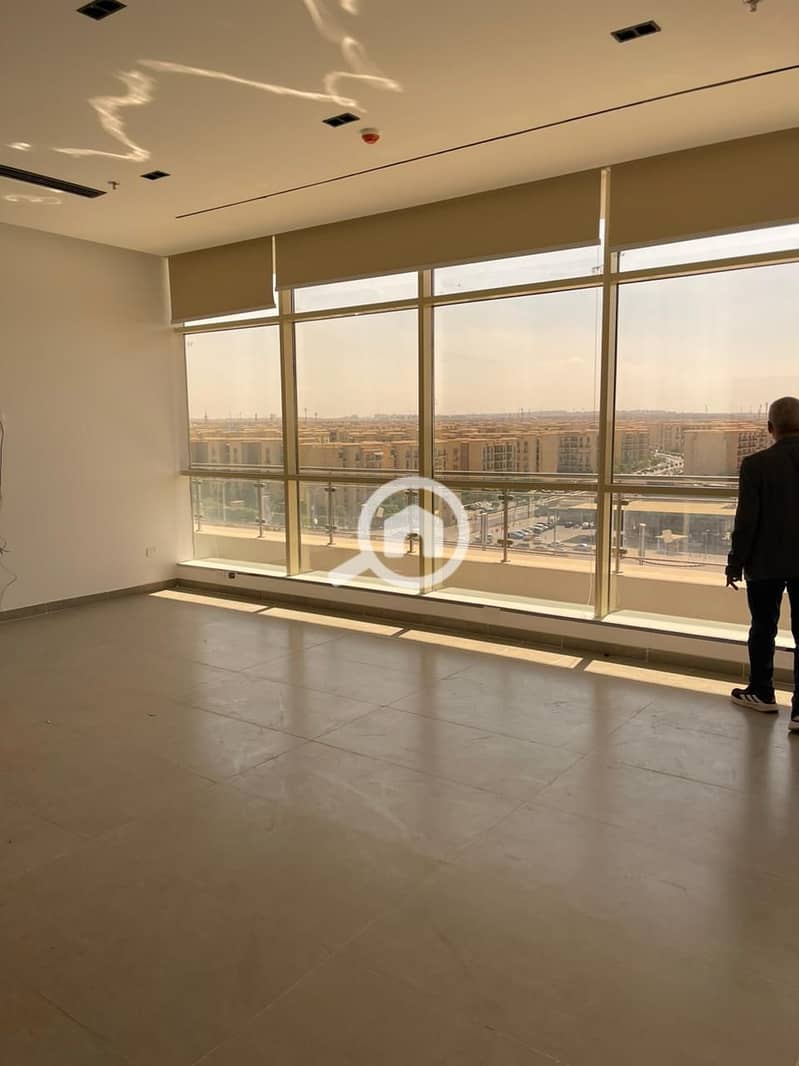 6 WhatsApp Image 2025-10-28 at 10.38. 10 AM (3). jpeg