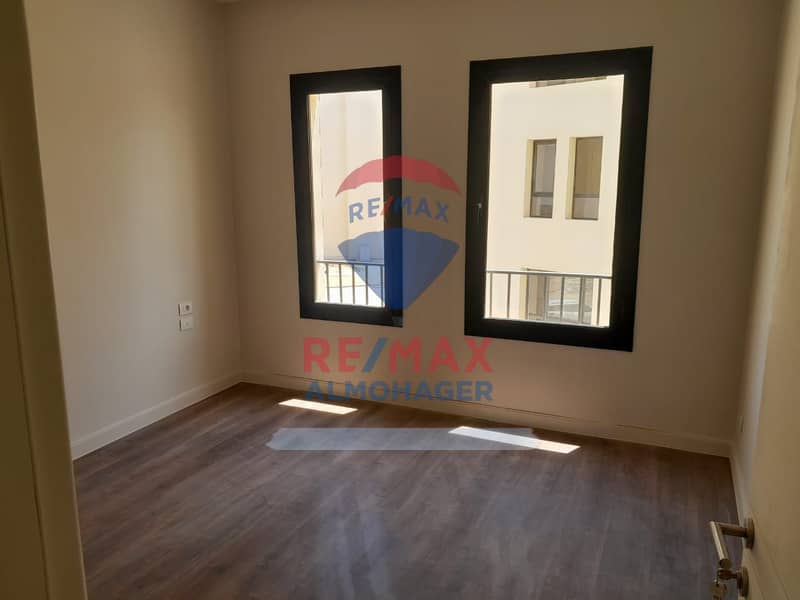 5 WhatsApp Image 2025-10-27 at 4.36. 54 PM (2). jpeg