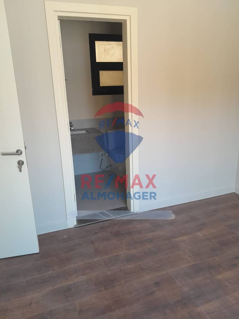 13 WhatsApp Image 2025-10-27 at 4.36. 56 PM (1). jpeg