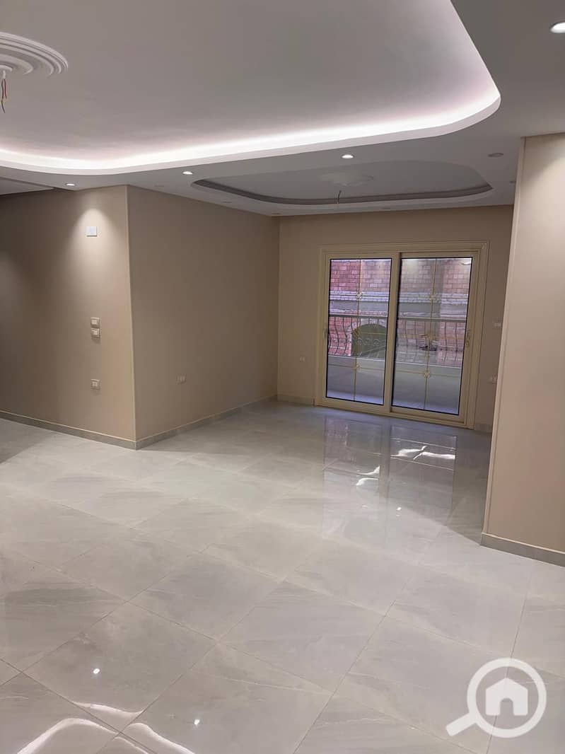 WhatsApp Image 2025-10-28 at 2.12. 50 AM (1). jpeg WhatsApp Image 2025-10-28 at 2.12. 50 AM (1). jpeg