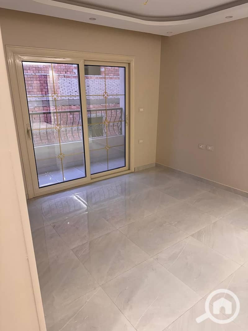 10 WhatsApp Image 2025-10-28 at 2.12. 51 AM. jpeg