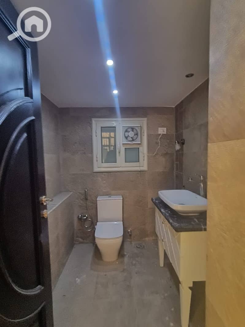 9 WhatsApp Image 2025-10-27 at 9.33. 01 PM (2). jpeg