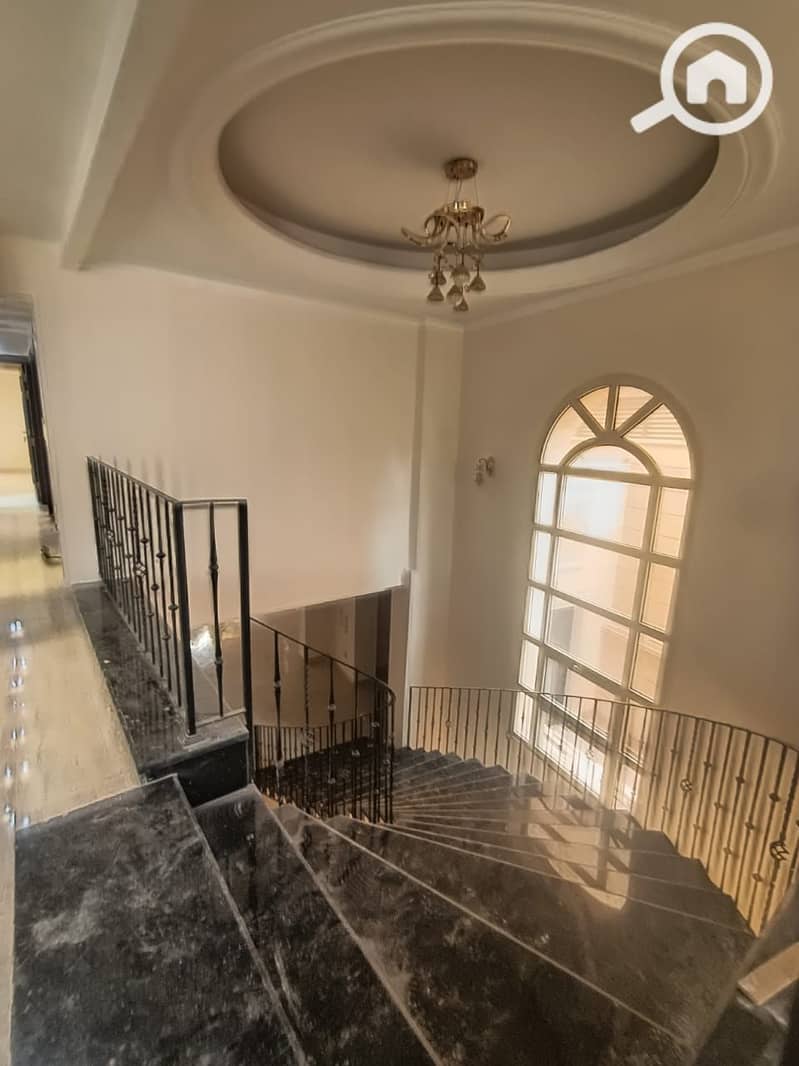 13 WhatsApp Image 2025-10-27 at 9.33. 01 PM. jpeg