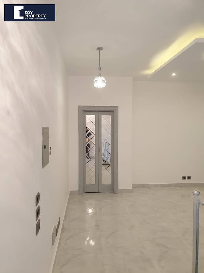 4 _files_WhatsApp Image 2025-03-26 at 11.31. 18 PM (3). jpeg