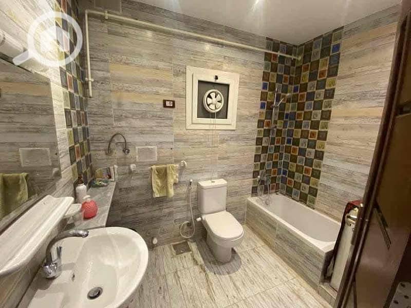 4 f22c1289-6246-4a58-9c04-277fc299adb8. jpg