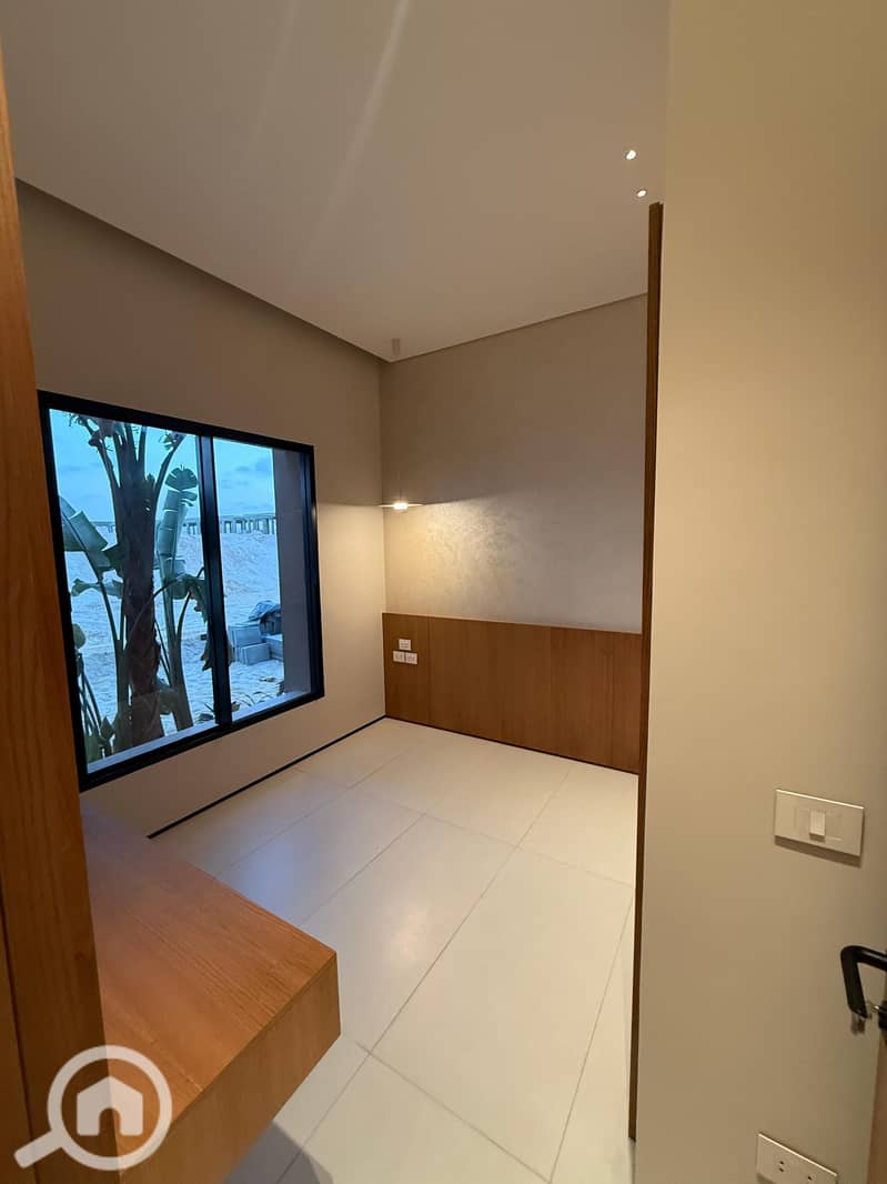 13 WhatsApp Image 2025-08-19 at 4.28. 13 PM (3). jpeg