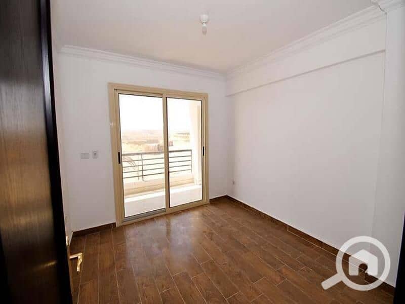 8 c401318b-c71c-4408-8244-aa1a4582f3b8. jpg