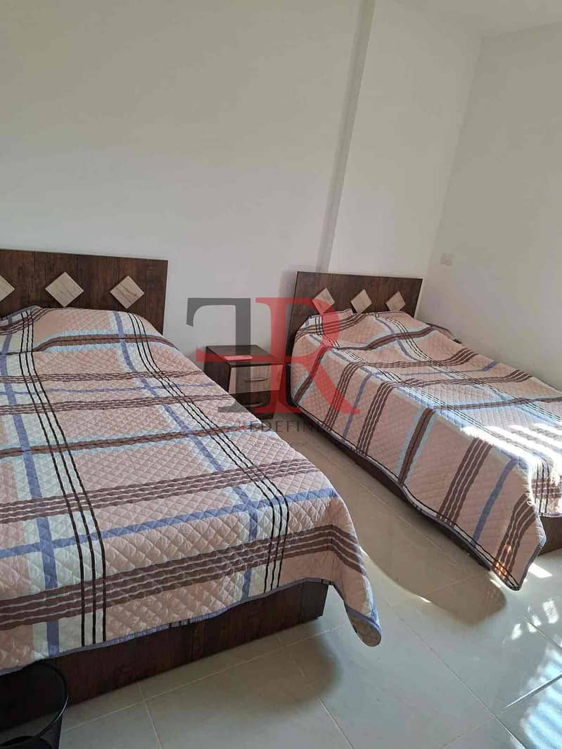 2 d09c5eaf-88da-47f8-a48f-0ce25f28b92f. jpg