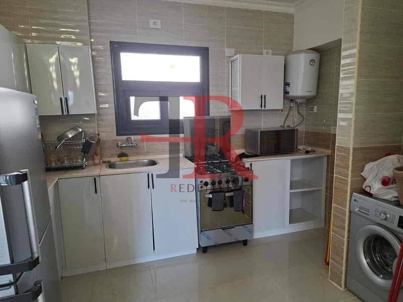 9 92cf5e59-0e05-491e-9127-90dc3f6148e9. jpg