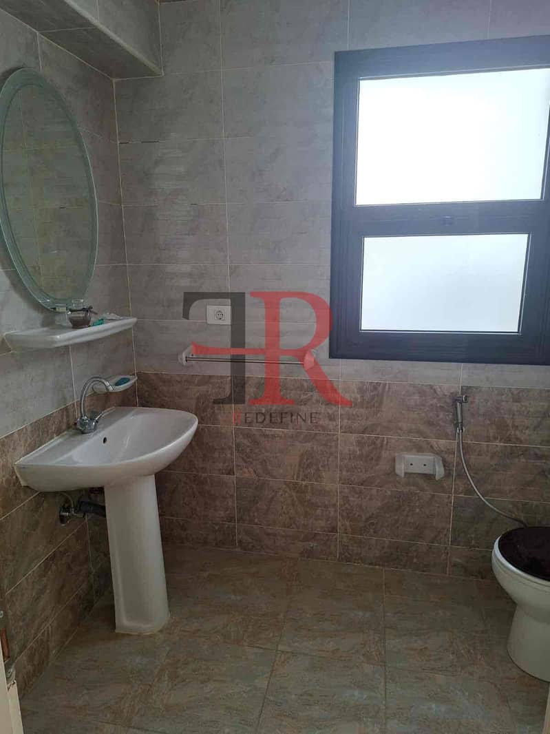 13 1c3aa43e-34e2-4021-bb1d-21e57a8f3149. jpg