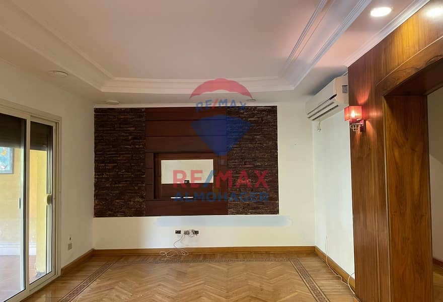 5 10e291ce-113b-4204-a748-a325f38dc620. jpg