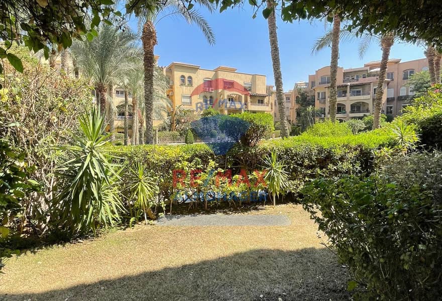 11 261d5025-85dc-471d-a2df-5e1e413aad07. jpg