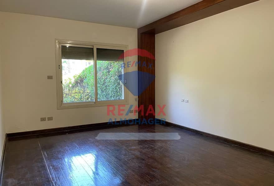 15 db85db41-5d72-4bba-b48e-59c64a70cd87. jpg