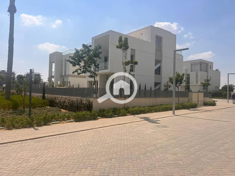 10 WhatsApp Image 2025-08-17 at 3.06. 59 PM (4). jpeg