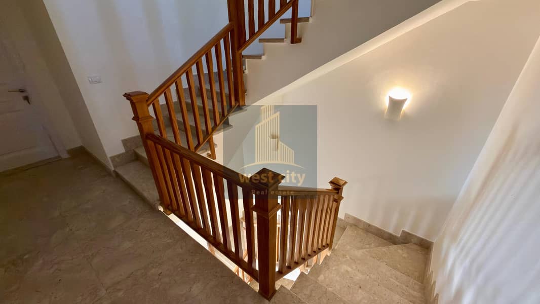 4 IMG-20251027-WA0022. jpg