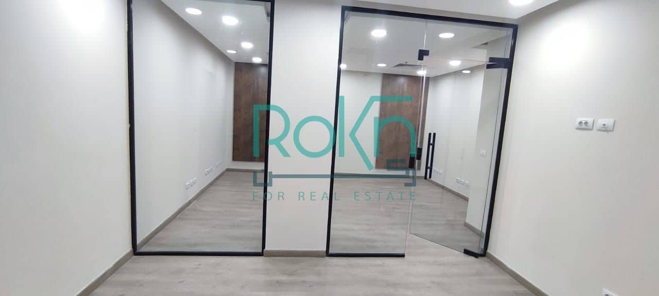 10 a783b312-3b81-4868-aee7-f655aae8f826. jpg