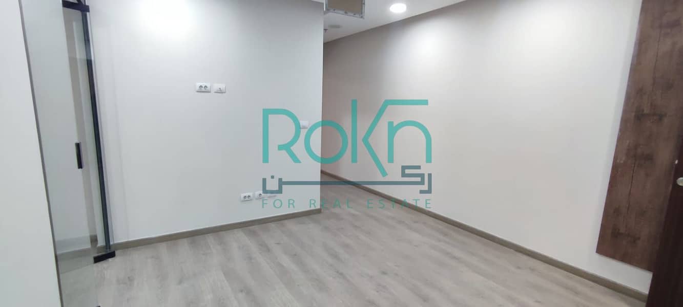 11 bd58827f-6664-4595-9ccc-7d46dfd1c93e. jpg