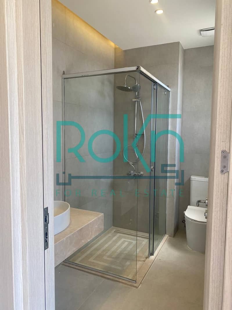 12 WhatsApp Image 2025-10-27 at 9.15. 42 PM. jpeg