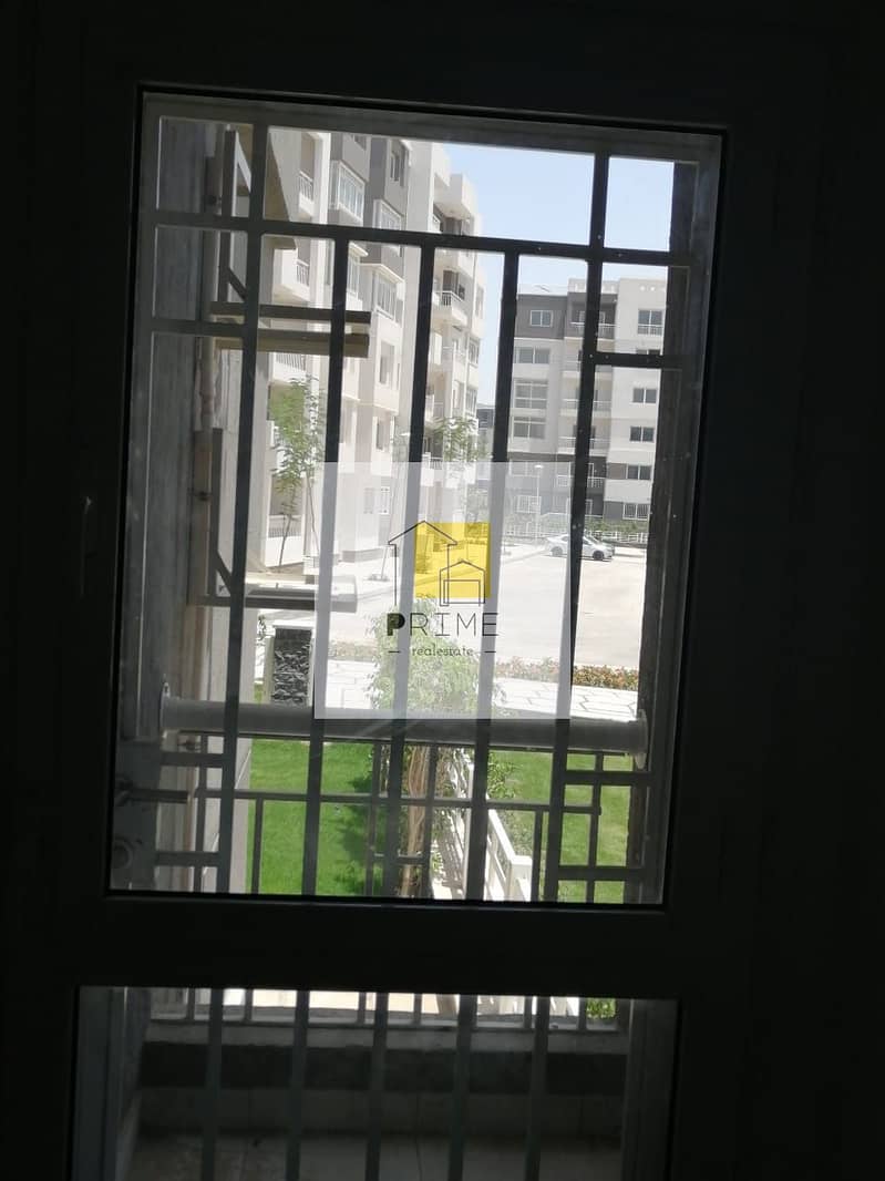 6 WhatsApp Image 2025-10-27 at 18.41. 10_974ebe8e. jpg