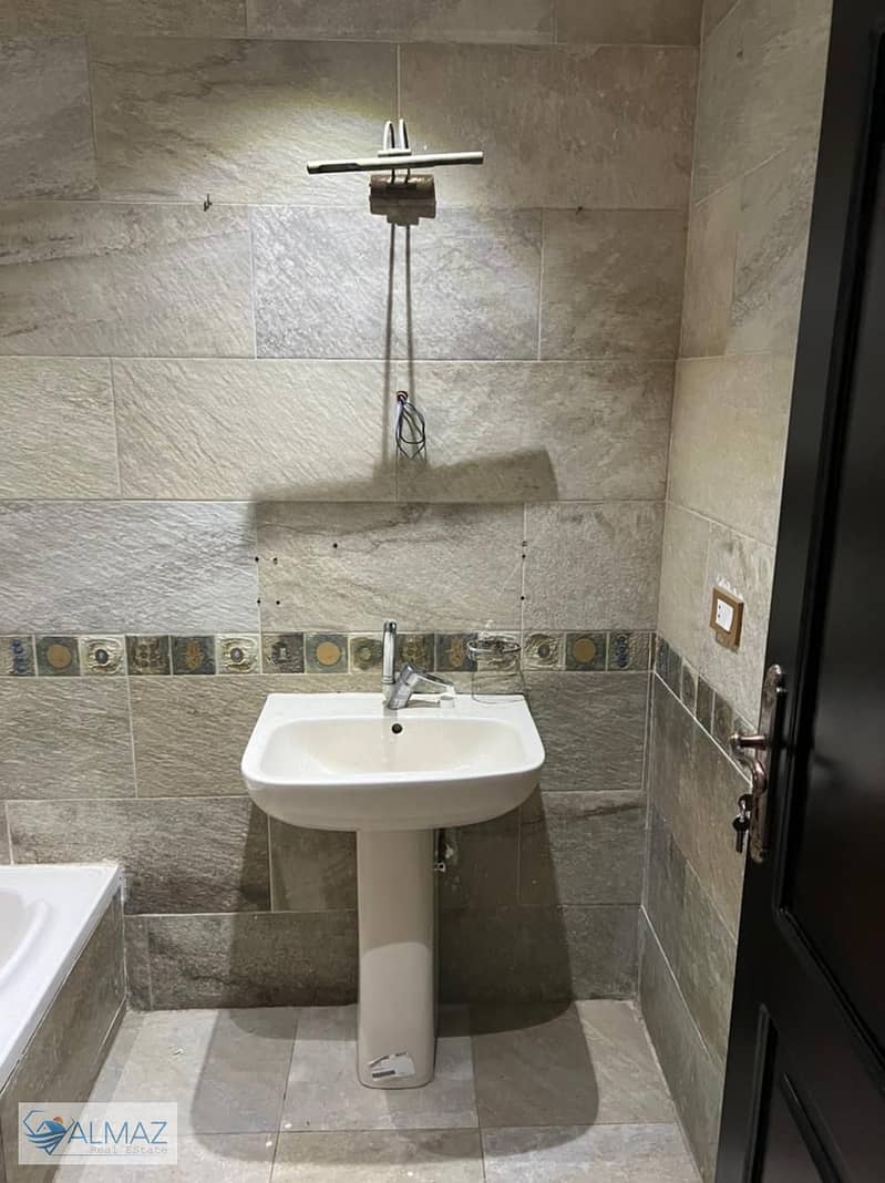 7 WhatsApp Image 2025-10-28 at 10.57. 47 AM. jpeg