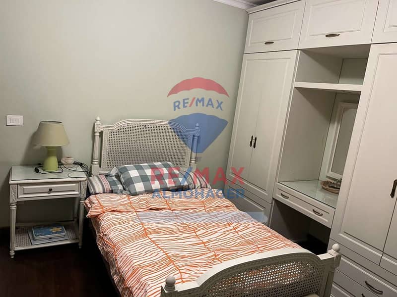 5 WhatsApp Image 2025-10-28 at 12.42. 12_42232929. jpg