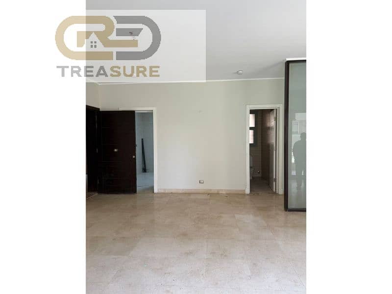 6 WhatsApp Image 2025-10-27 at 2.55. 24 PM (3). jpg