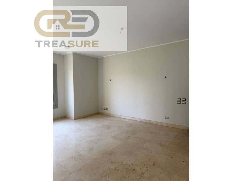 8 WhatsApp Image 2025-10-27 at 2.55. 25 PM (1). jpg