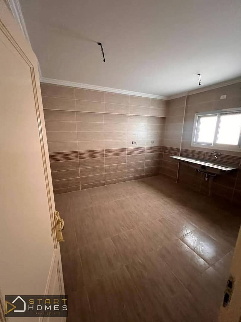 5 WhatsApp Image 2025-10-28 at 12.34. 21 PM. jpeg