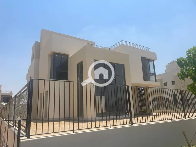 8 WhatsApp Image 2025-10-27 at 4.49. 23 PM. jpeg