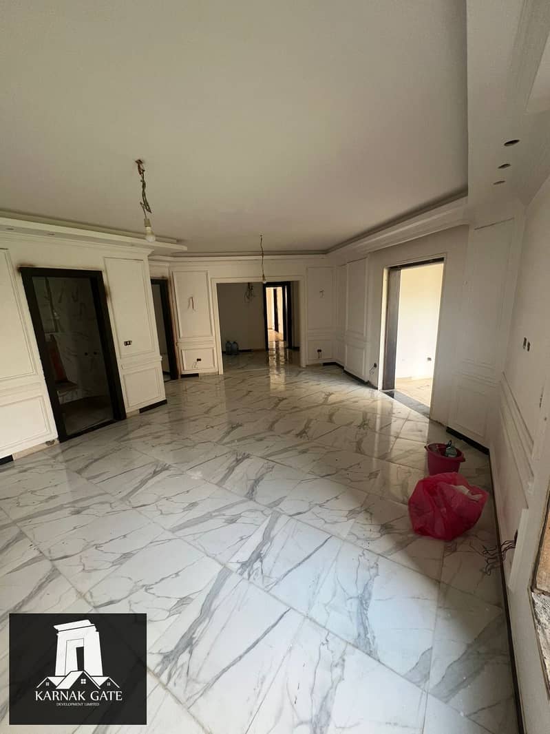 4 4ed48599-4508-41eb-9815-2ef0d5d1a2f9. jpg