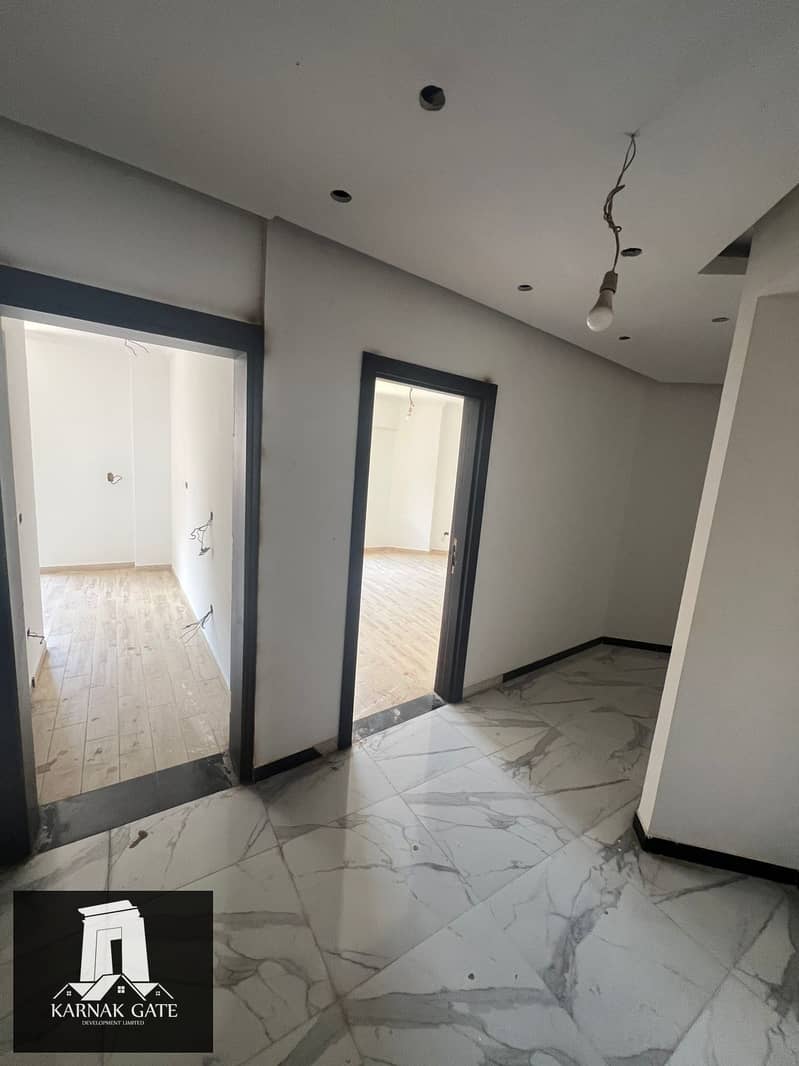 12 736595d9-eab0-4ba6-baa8-25dfb2a2b566. jpg