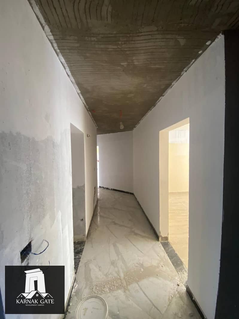 13 6492519b-85a9-40fd-b4f5-af25ec2f0c3a. jpg