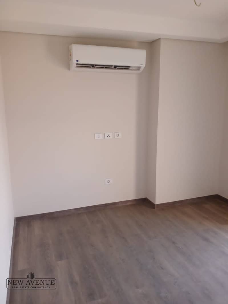 13 WhatsApp Image 2025-10-27 at 4.37. 07 PM (1). jpeg