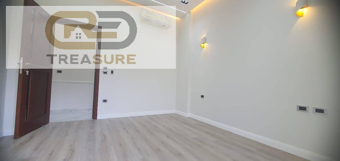 4 WhatsApp Image 2025-10-27 at 6.13. 12 PM. jpeg