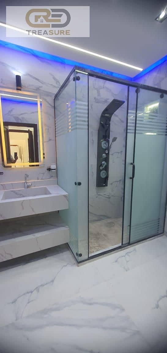 5 WhatsApp Image 2025-10-27 at 6.13. 11 PM (1). jpeg