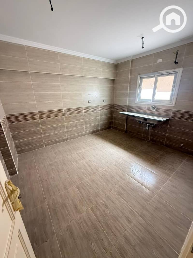 6 WhatsApp Image 2025-09-18 at 2.50. 18 PM (1). jpeg