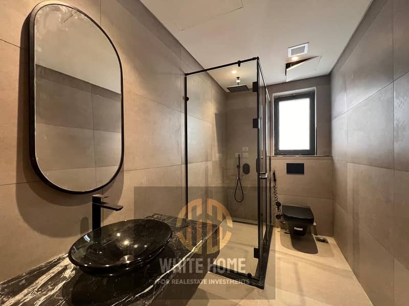 8 0a08ccf1-68e2-4483-b6b8-dfa927609d23. jpeg